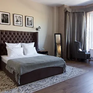 3* מלון Le Diaghilev Boutique